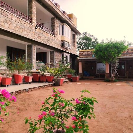 Devra Udaipur Hotel Ngoại thất bức ảnh