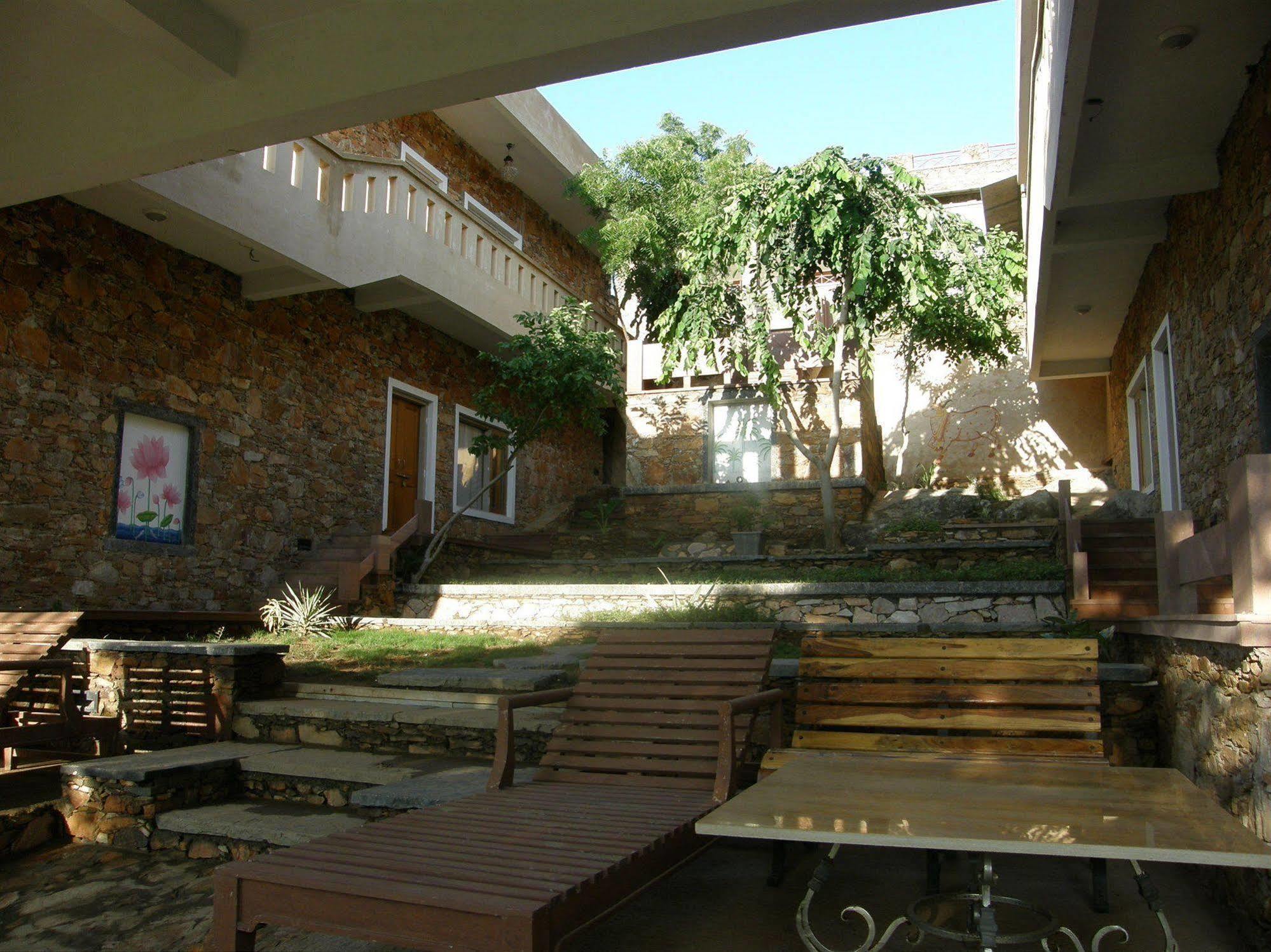 Devra Udaipur Hotel Ngoại thất bức ảnh